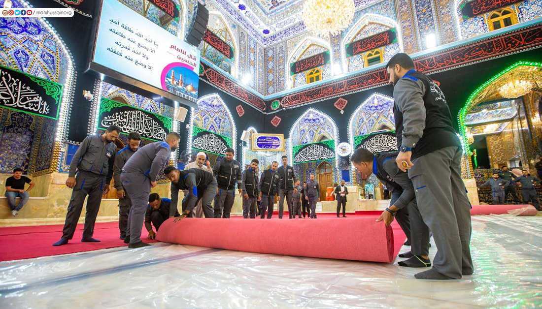 In Videos and pictures: Imam Hussain's specialized staff sets red carpets all over the Shrine, preparing for Ashura revival