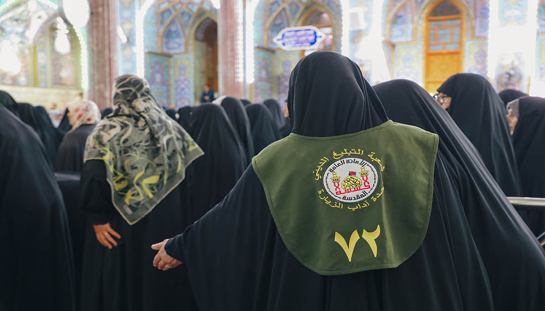 في أجواء روحانية.. وحدة آداب الزيارة تسهم بتنظيم أعمال يوم عرفة