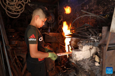 العراق يكافح للحد من عمالة الأطفال بعد عقود من الحروب والصراعات